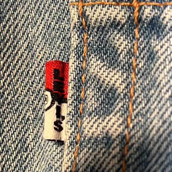 NWOT Levi’s x Pokémon 551 Z Straight - Picture 9 of 16
